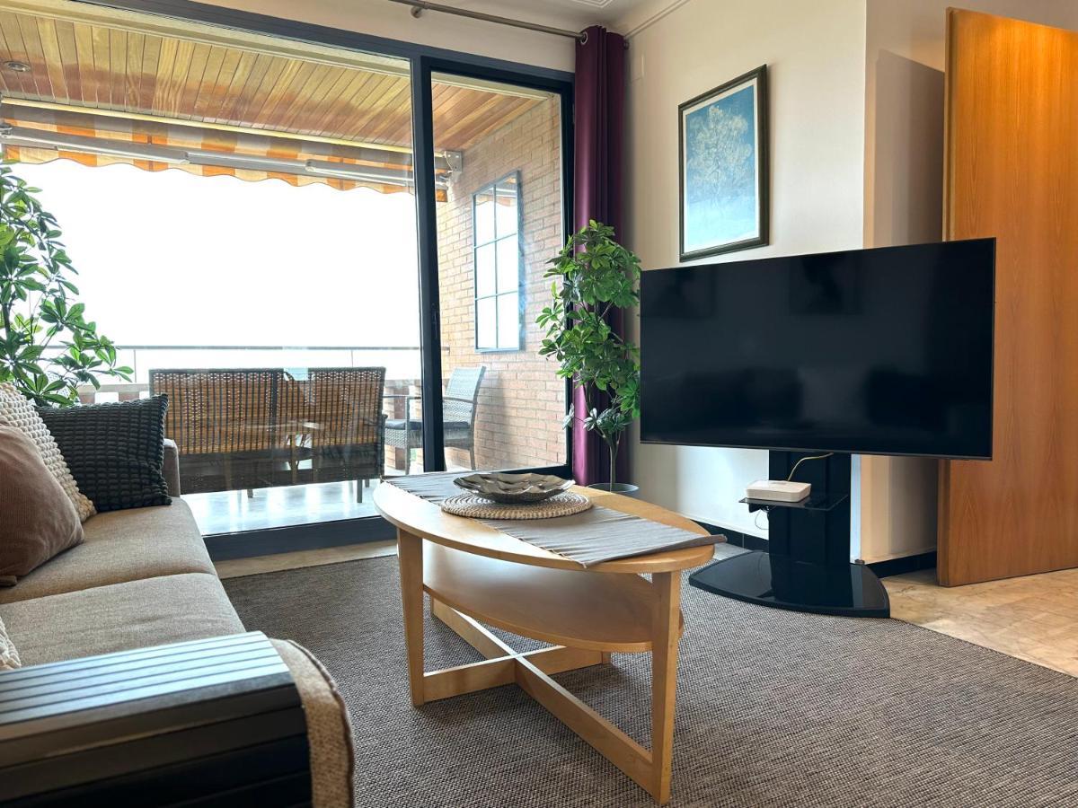 Lets Holidays Apartment Sea Views In Barcelona Exterior photo